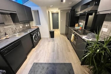 6 bed house, Heeley Road, Selly Park, Birmingham, B296EL - Image 4